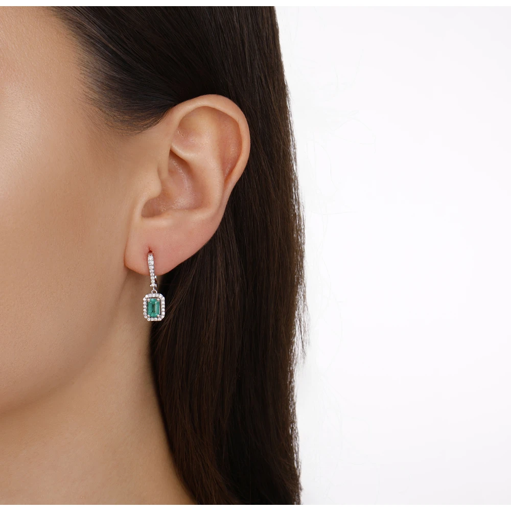 1.35 Karat Zümrüt Pırlanta Küpe