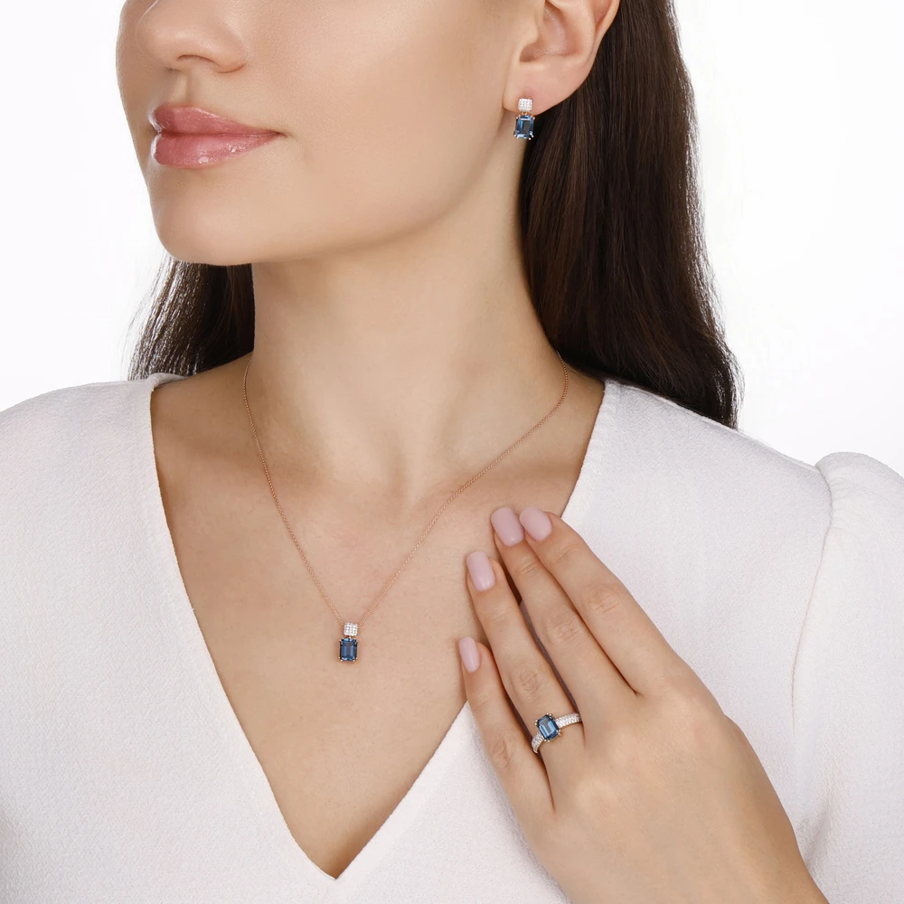 Zümrüt Kesim London Topaz Blue Pırlanta Küpe