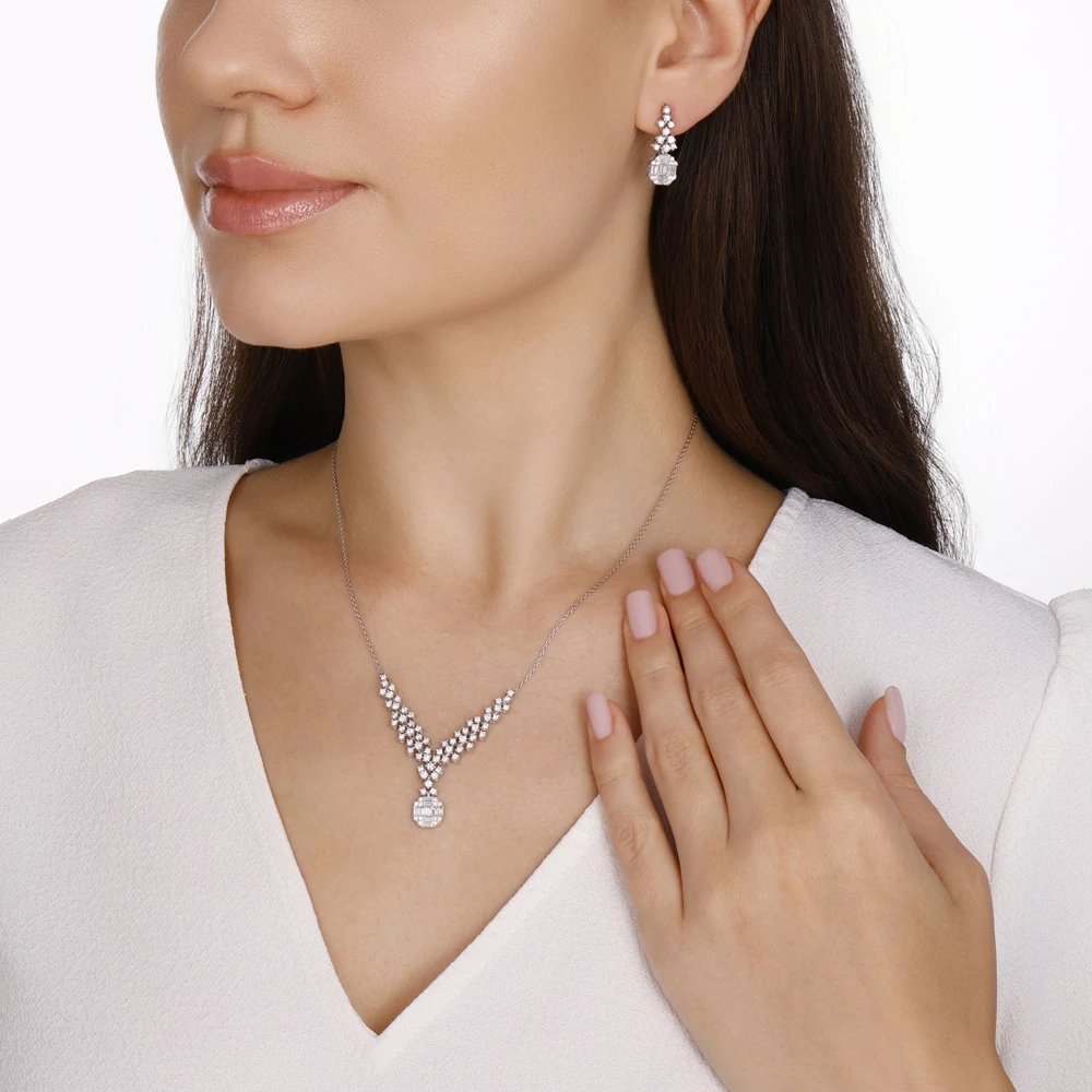 1.65 Karat Pırlanta Baget Gerdanlık