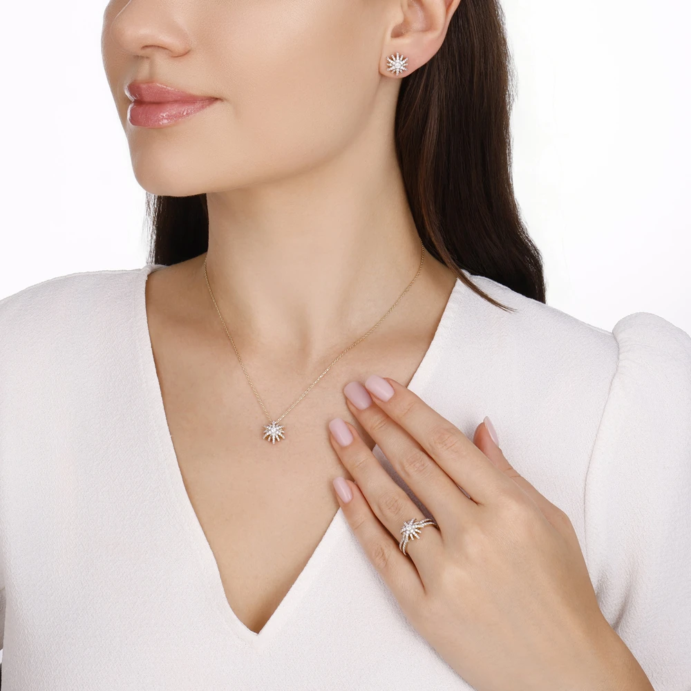 Sonsuz Parıltı Pırlanta Kolye