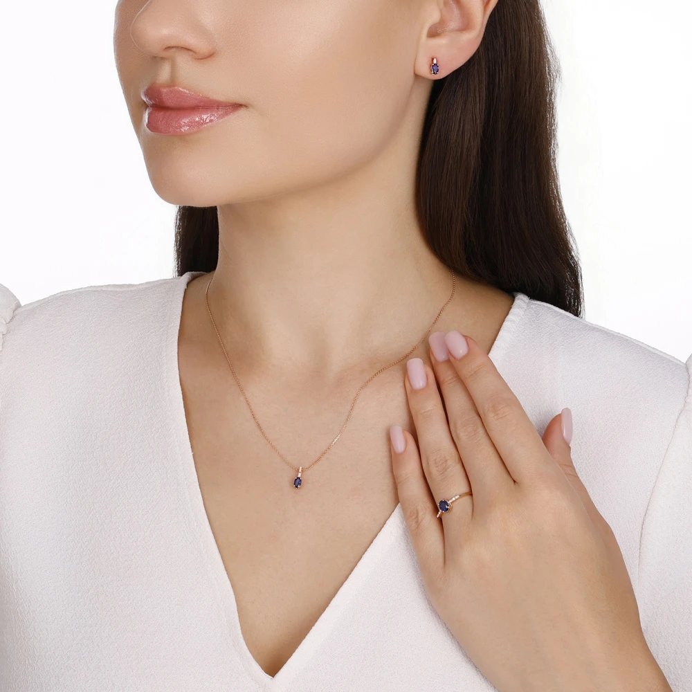 0.25 Karat Oval Safir Baget Kolye