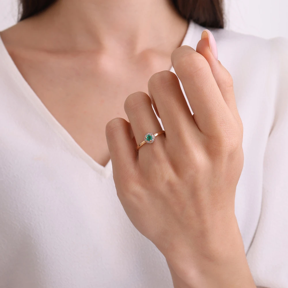  0.28 Karat Zümrüt Pırlanta Yüzük