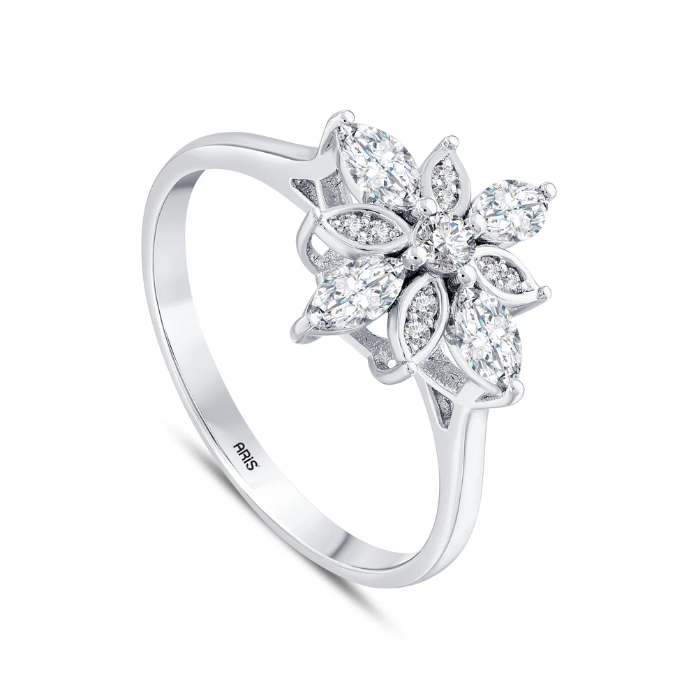 0.53 Karat Pırlanta Kristal Yüzük