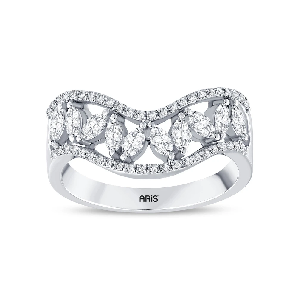 0.62 Karat Pırlanta Markiz Yarımtur Yüzük