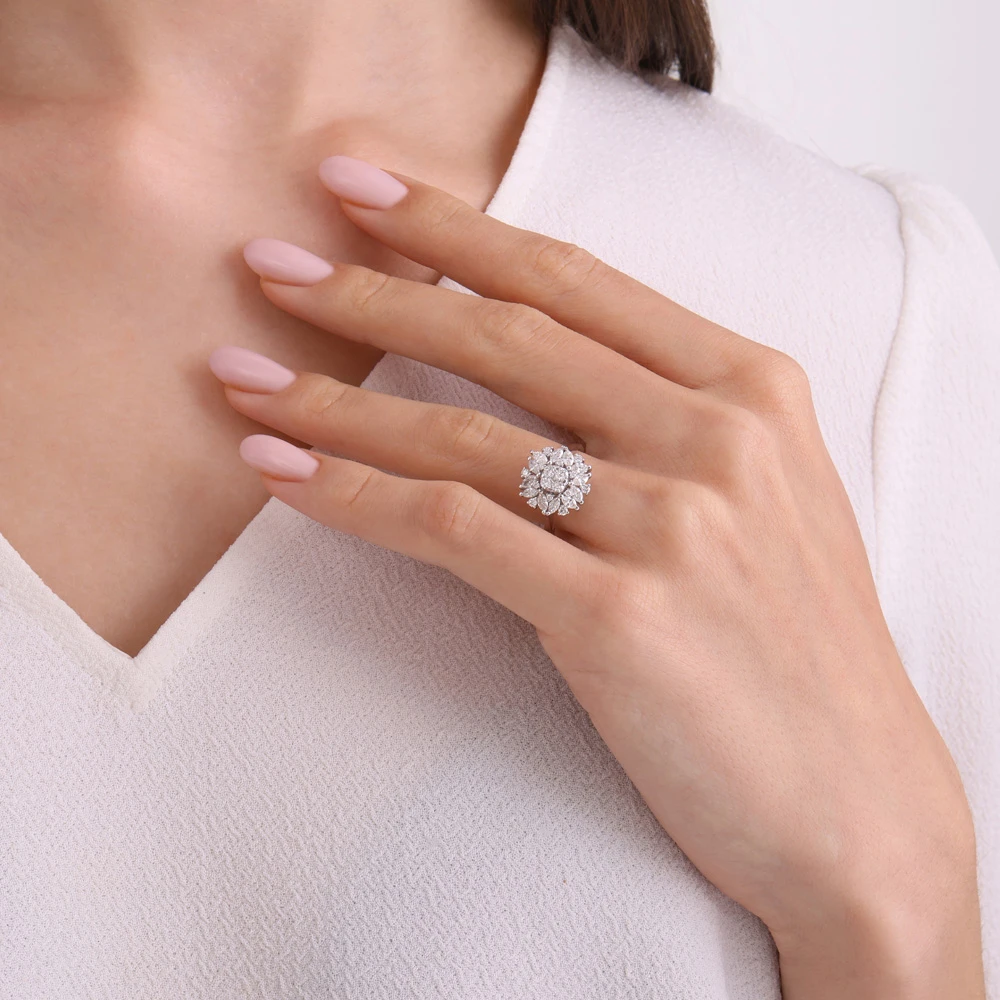 0.90 Karat Markiz Pırlanta Yüzük