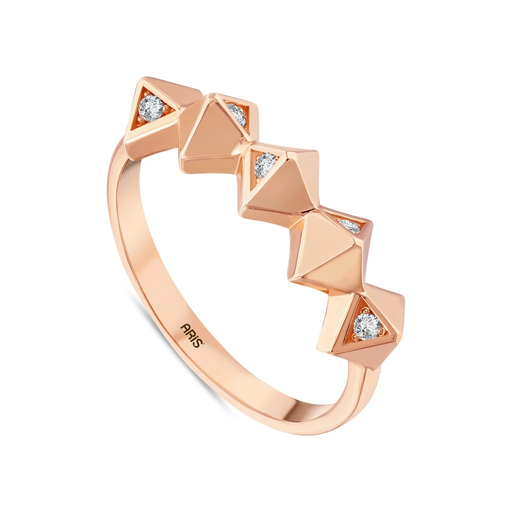 Pırlanta Piramit Yüzük