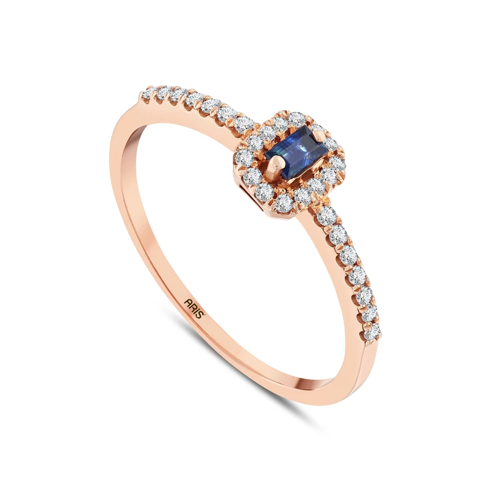 0.23 Karat Safir Zümrüt Kesim Yüzük