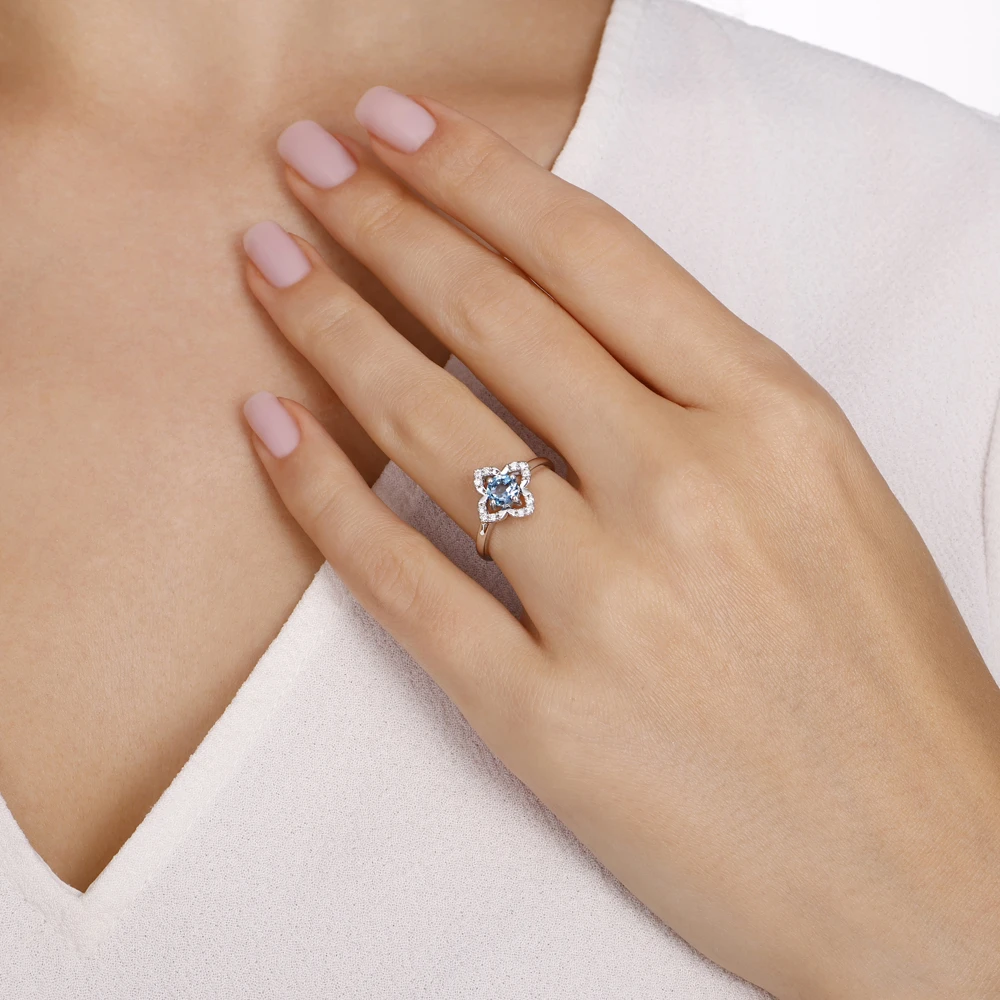 London Topaz Blue Pırlanta Şans Yüzük