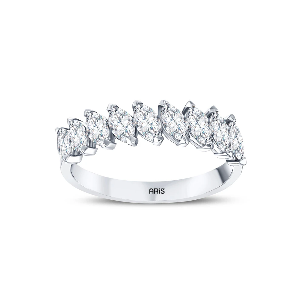 1.05 Karat Markiz Kesim Yarımtur Pırlanta Yüzük