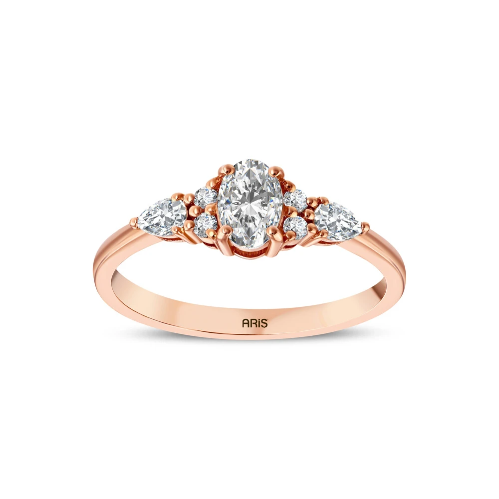 L'oval 0.58 Karat Oval Kesim Pırlanta Yüzük