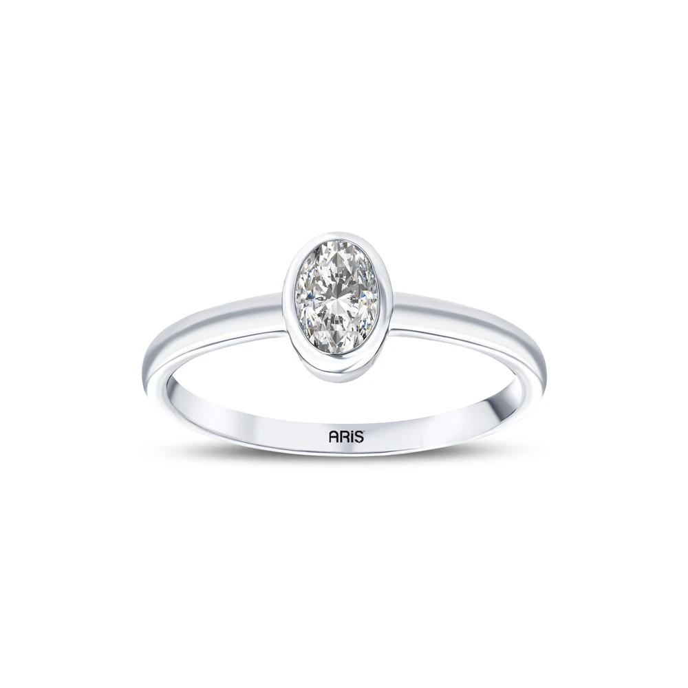 L'oval 0.39 Karat Oval Kesim Tektaş Pırlanta Yüzük