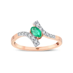  0.41 Karat Oval Kesim Zümrüt Pırlanta Yüzük