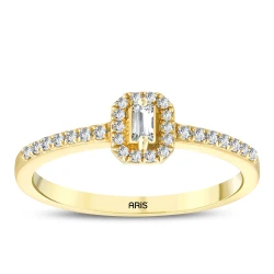 0.19 Karat Yanları Pırlanta Tek Taş Baget Yüzük