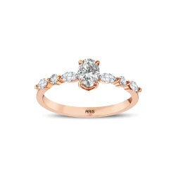 L'oval 0.67 Karat Oval Tektaş Yüzük