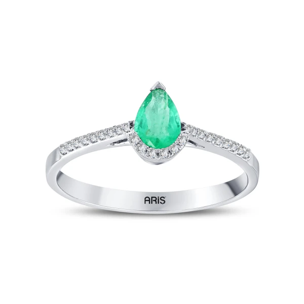 1.01 Karat Damla Kesim Zümrüt Pırlanta Yüzük