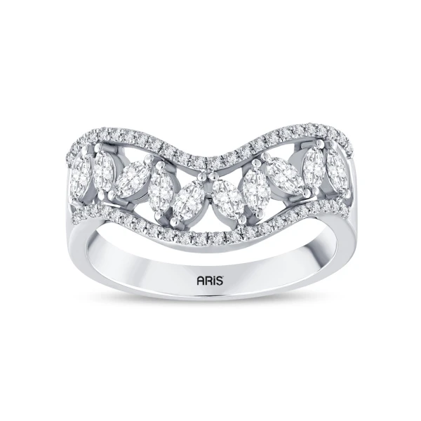 0.62 Karat Pırlanta Markiz Yarımtur Yüzük