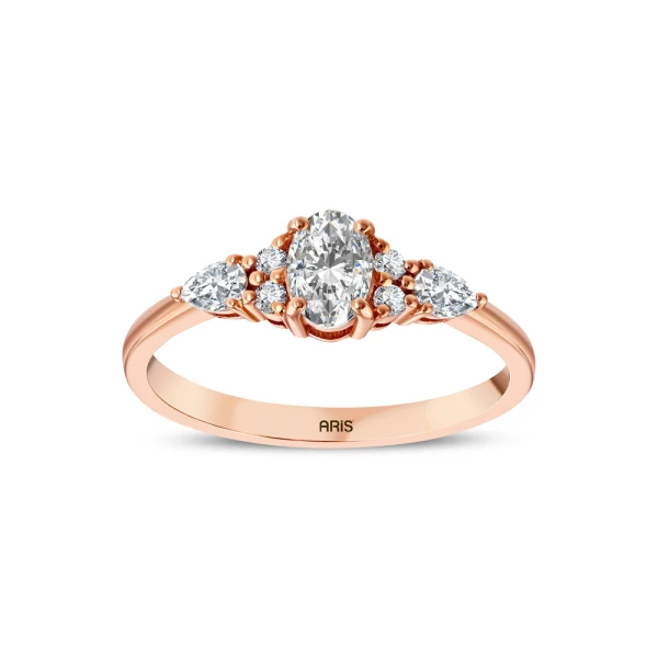 L'oval 0.58 Karat Oval Kesim Pırlanta Yüzük