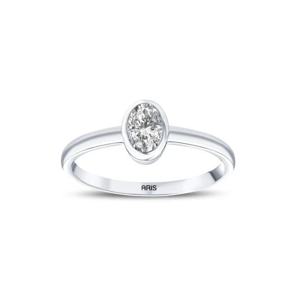 L'oval 0.39 Karat Oval Kesim Tektaş Pırlanta Yüzük